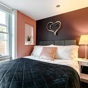 Lanes Cosy One Bedroom Brighton
